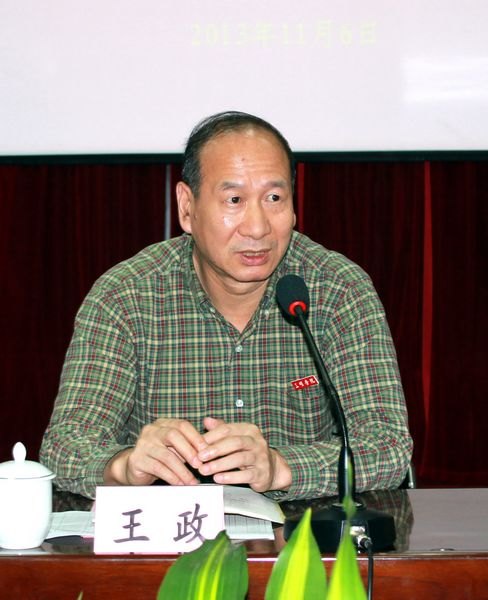 三明學院召開首批優秀學生黨員進社區掛職鍛煉動員座談會
