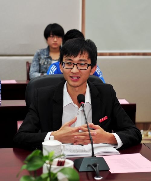 福建農(nóng)林大學(xué)召開校園劇《上大學(xué)》觀后座談會