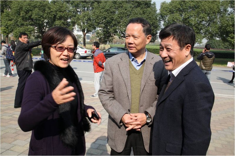 松江大學園區七校2014屆畢業生聯合招聘會在校舉行