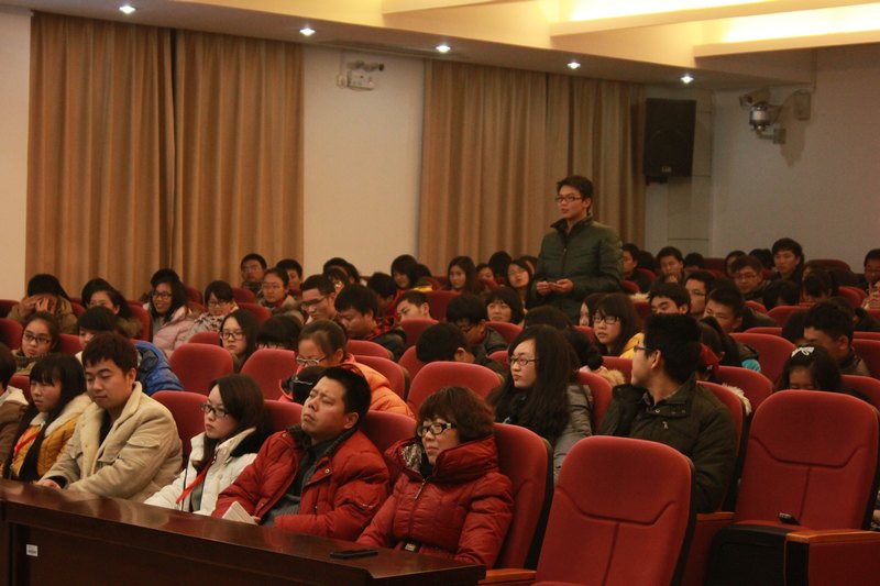 新新講壇——《從島嶼爭端到大國博弈——解讀我國外交困境》
