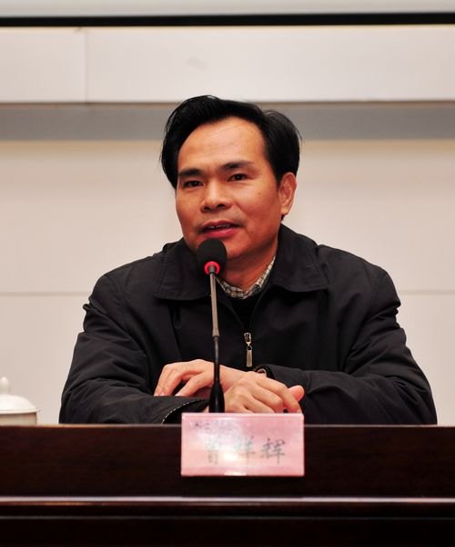 三明市優(yōu)秀企業(yè)家資助三明學(xué)院家庭經(jīng)濟(jì)困難學(xué)生50萬元
