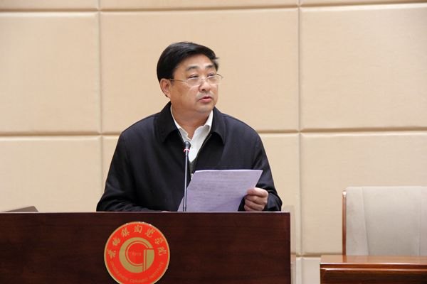 景德鎮(zhèn)陶瓷學(xué)院領(lǐng)導(dǎo)班子調(diào)整 江偉輝同志任景德鎮(zhèn)陶瓷學(xué)院院長、黨委副書記