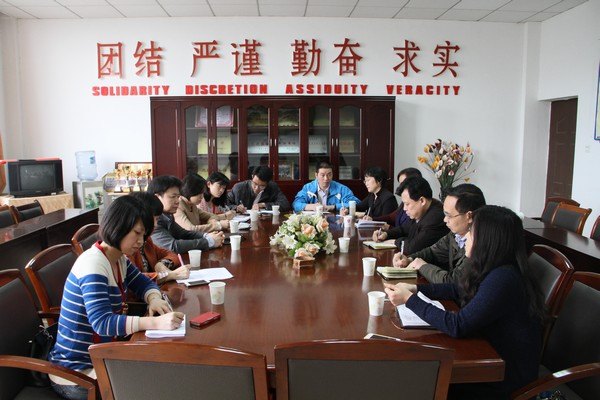 武漢體院、武漢理工大華夏學(xué)院來武漢工程大學(xué)“E+”實(shí)驗(yàn)區(qū)調(diào)研交流