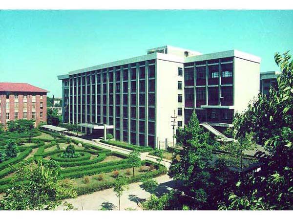長安大學(xué)興華學(xué)院圖片